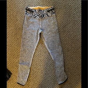 LULULEMON- WOMENS LEGGINGS